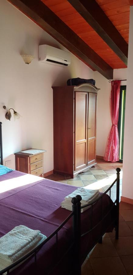 Bed & Breakfast S' Accorru Bed and Breakfast SantʼAntìoco Exterior foto