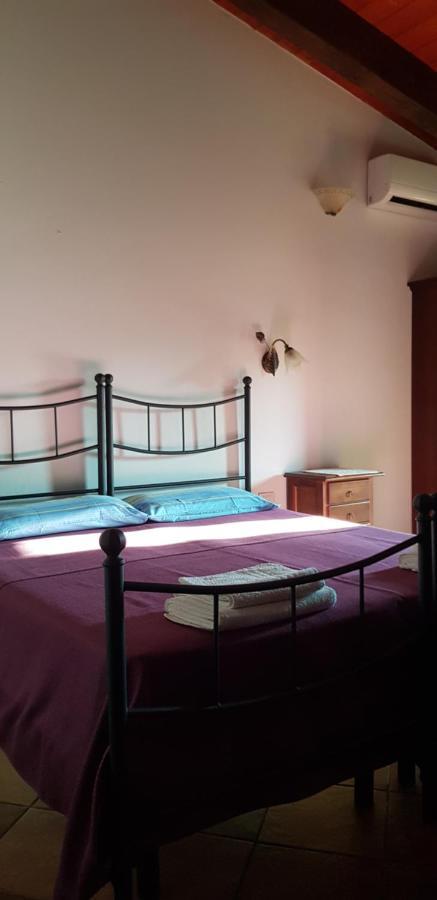 Bed & Breakfast S' Accorru Bed and Breakfast SantʼAntìoco Exterior foto